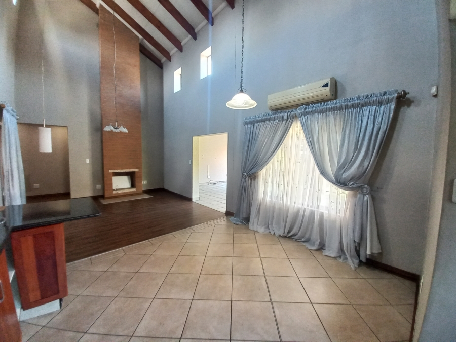 3 Bedroom Property for Sale in Waterval East North West